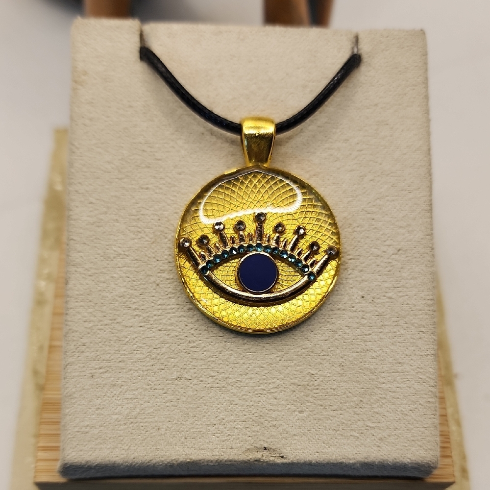 Gold Evil Eye Pendant Necklace